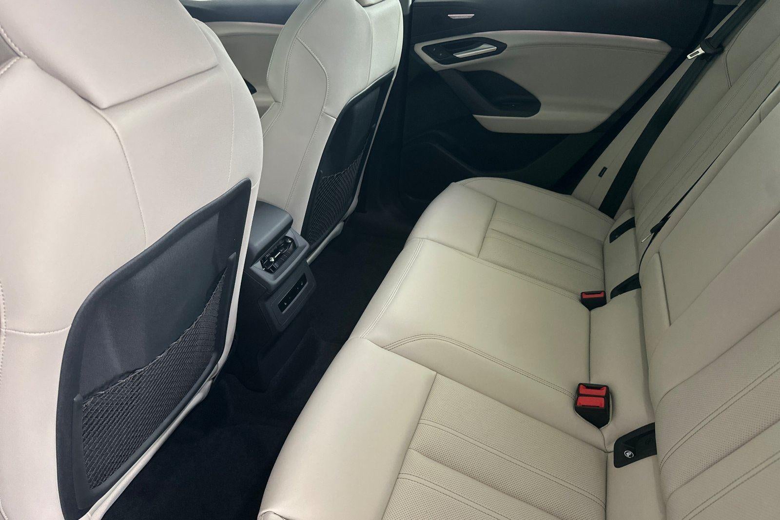 2025 Audi Q6 e-tron Premium Plus