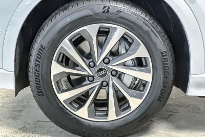 2025 Audi Q6 e-tron Premium Plus