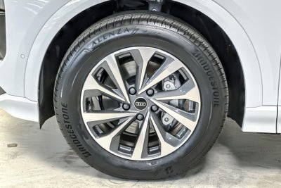 2025 Audi Q6 e-tron Premium Plus