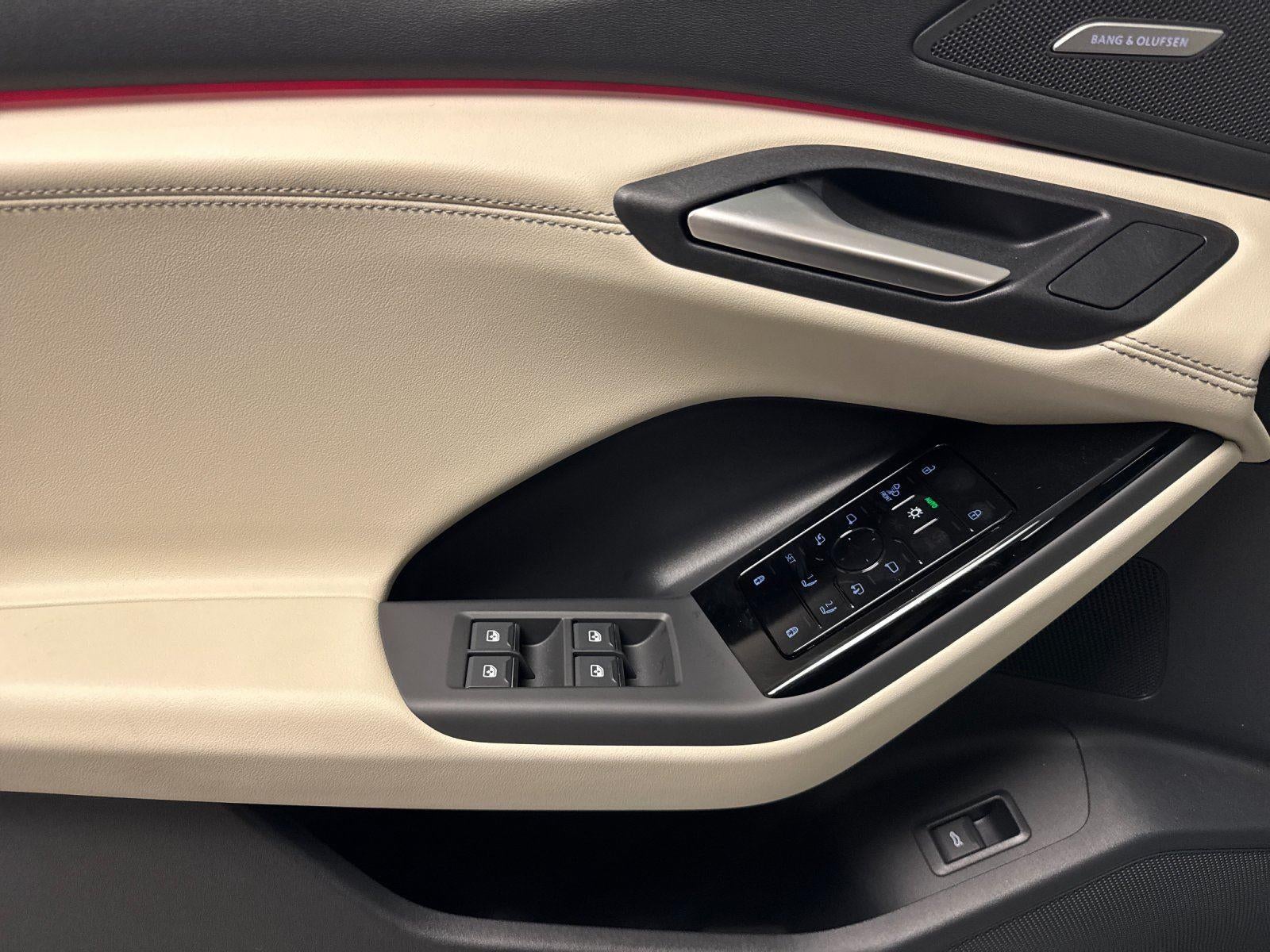 2025 Audi Q6 e-tron Premium Plus