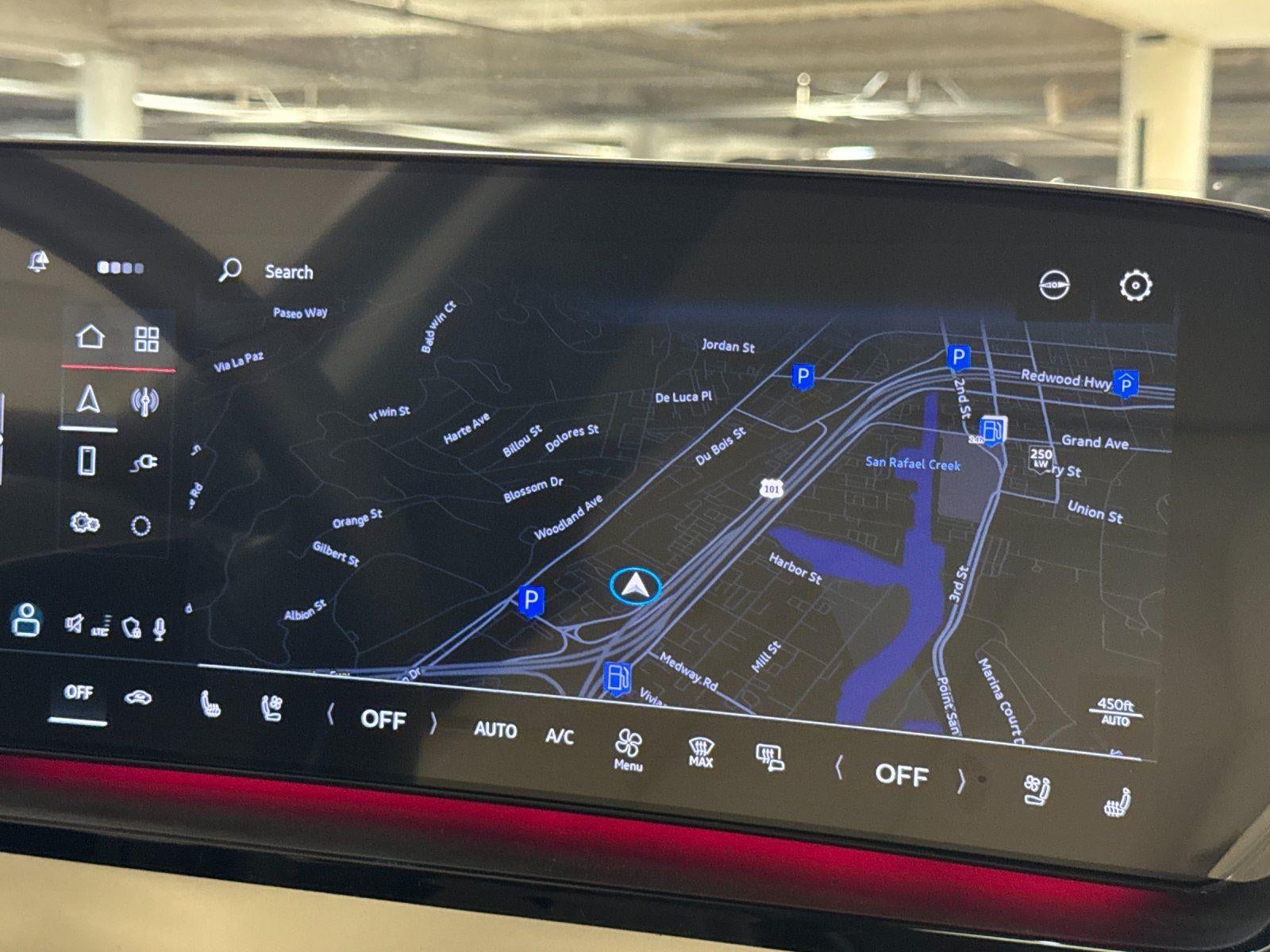2025 Audi Q6 e-tron Premium Plus