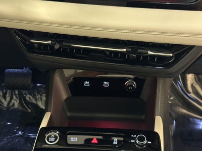 2025 Audi Q6 e-tron Premium Plus