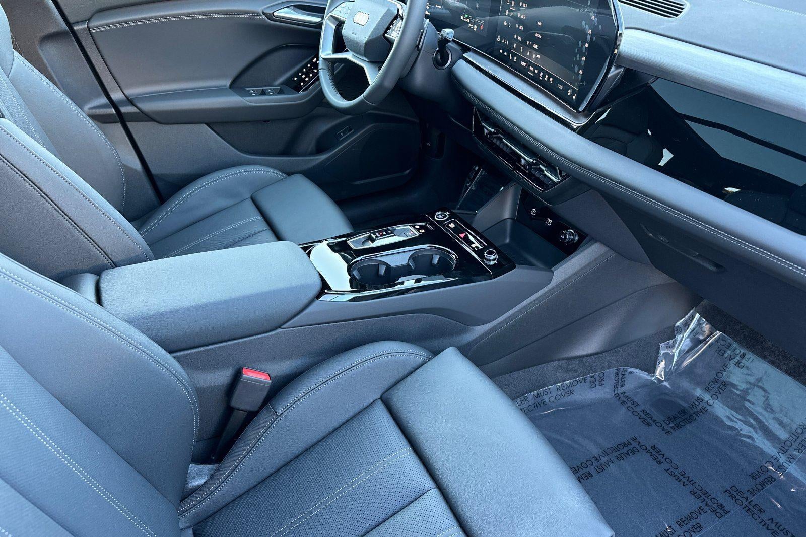 2025 Audi Q6 e-tron Premium Plus