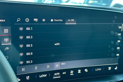 2025 Audi Q6 e-tron Premium Plus