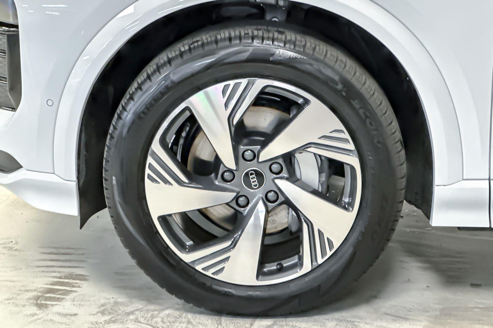 2025 Audi Q6 e-tron Premium Plus