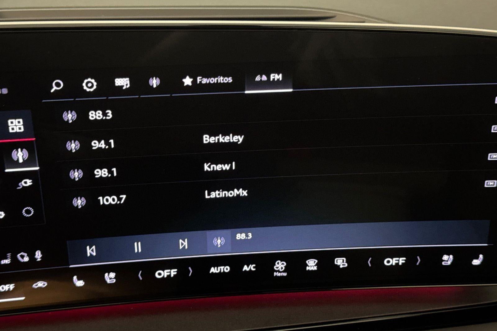 2025 Audi Q6 e-tron Premium Plus