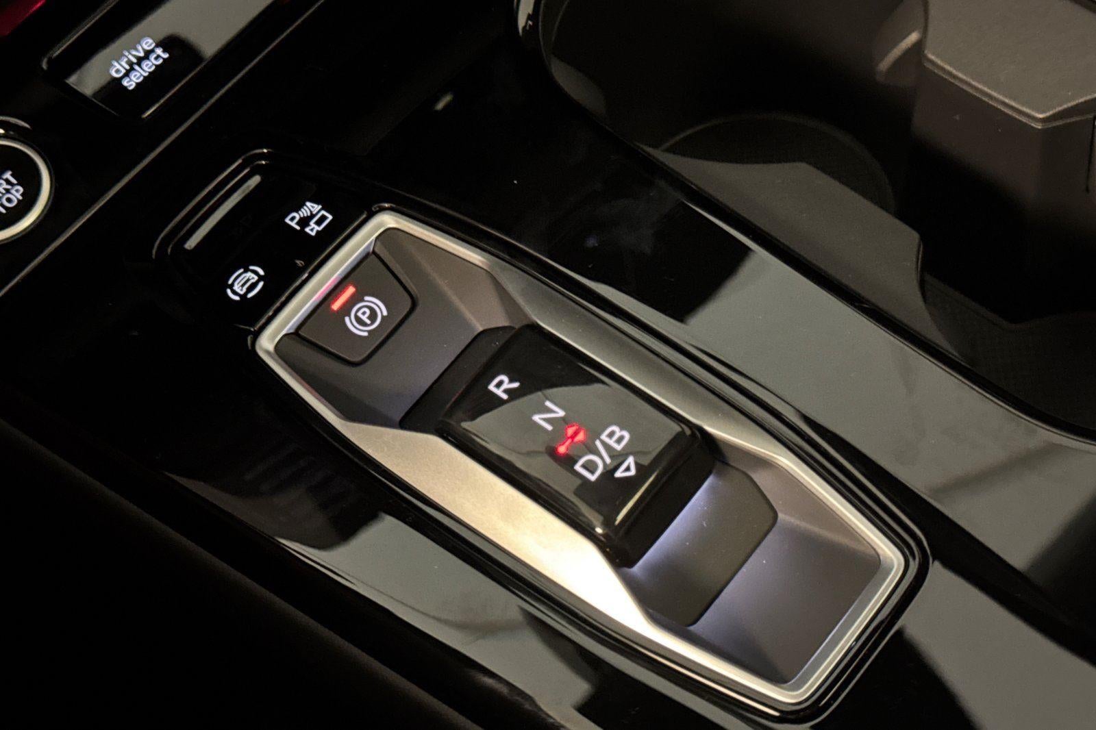 2025 Audi Q6 e-tron Premium Plus