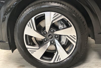 2025 Audi Q6 e-tron Premium Plus