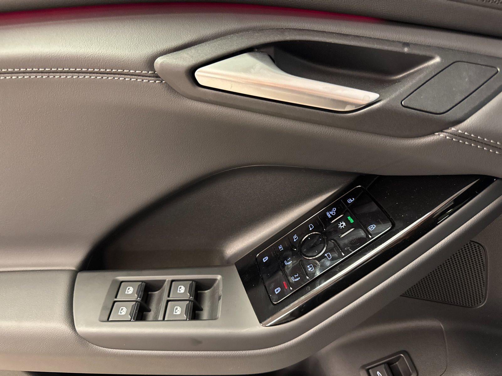 2025 Audi Q6 e-tron Premium Plus