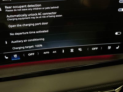 2025 Audi Q6 e-tron Premium Plus