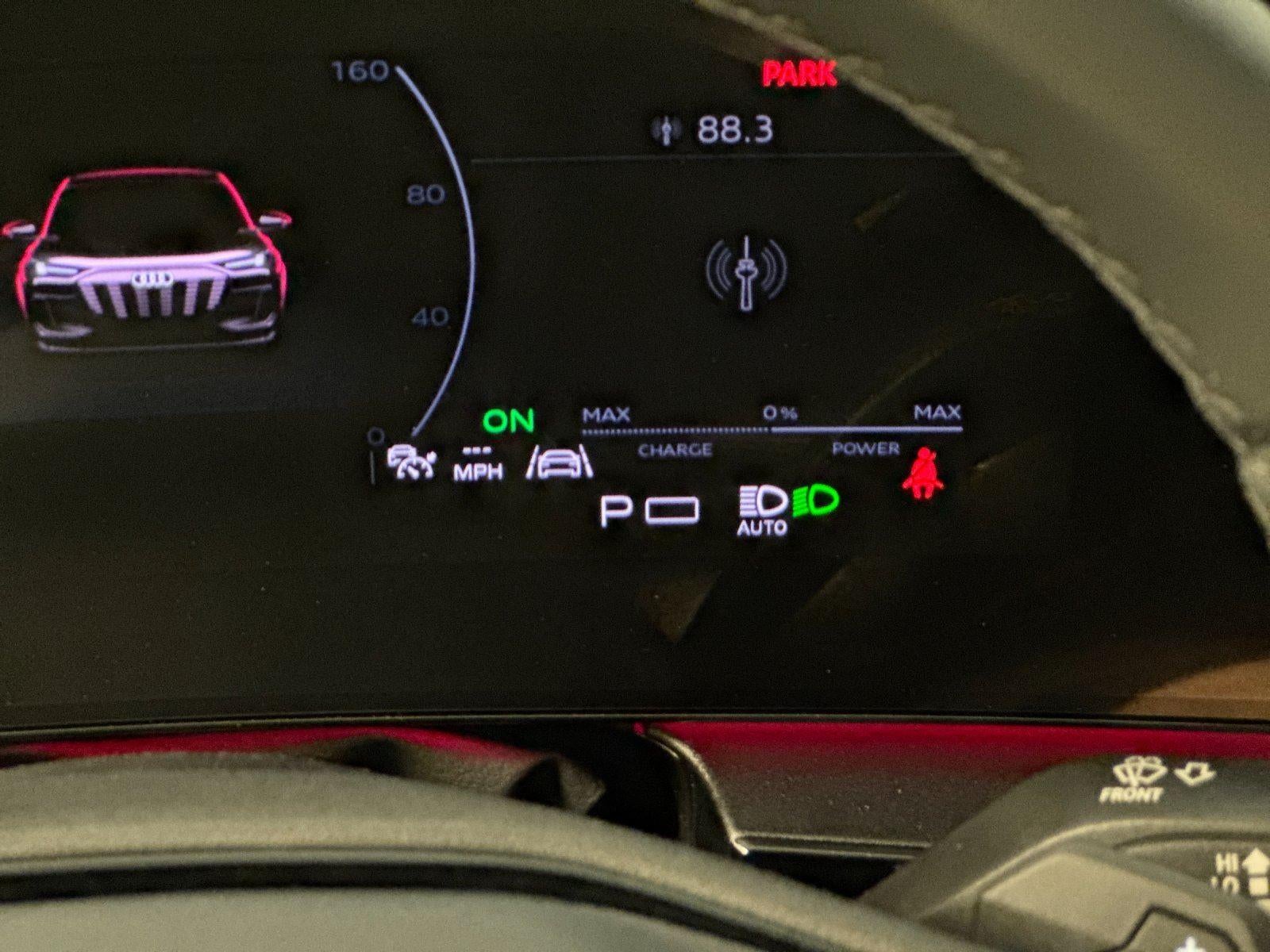 2025 Audi Q6 e-tron Premium Plus