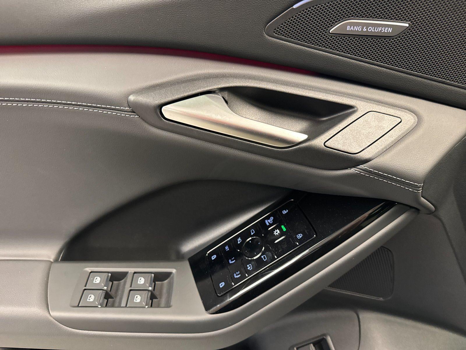2025 Audi Q6 e-tron Premium Plus