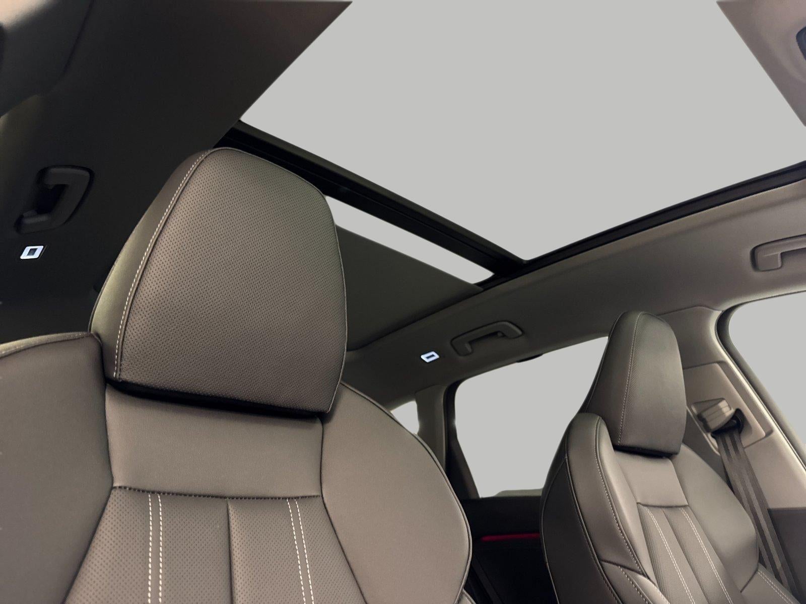 2025 Audi Q6 e-tron Premium Plus