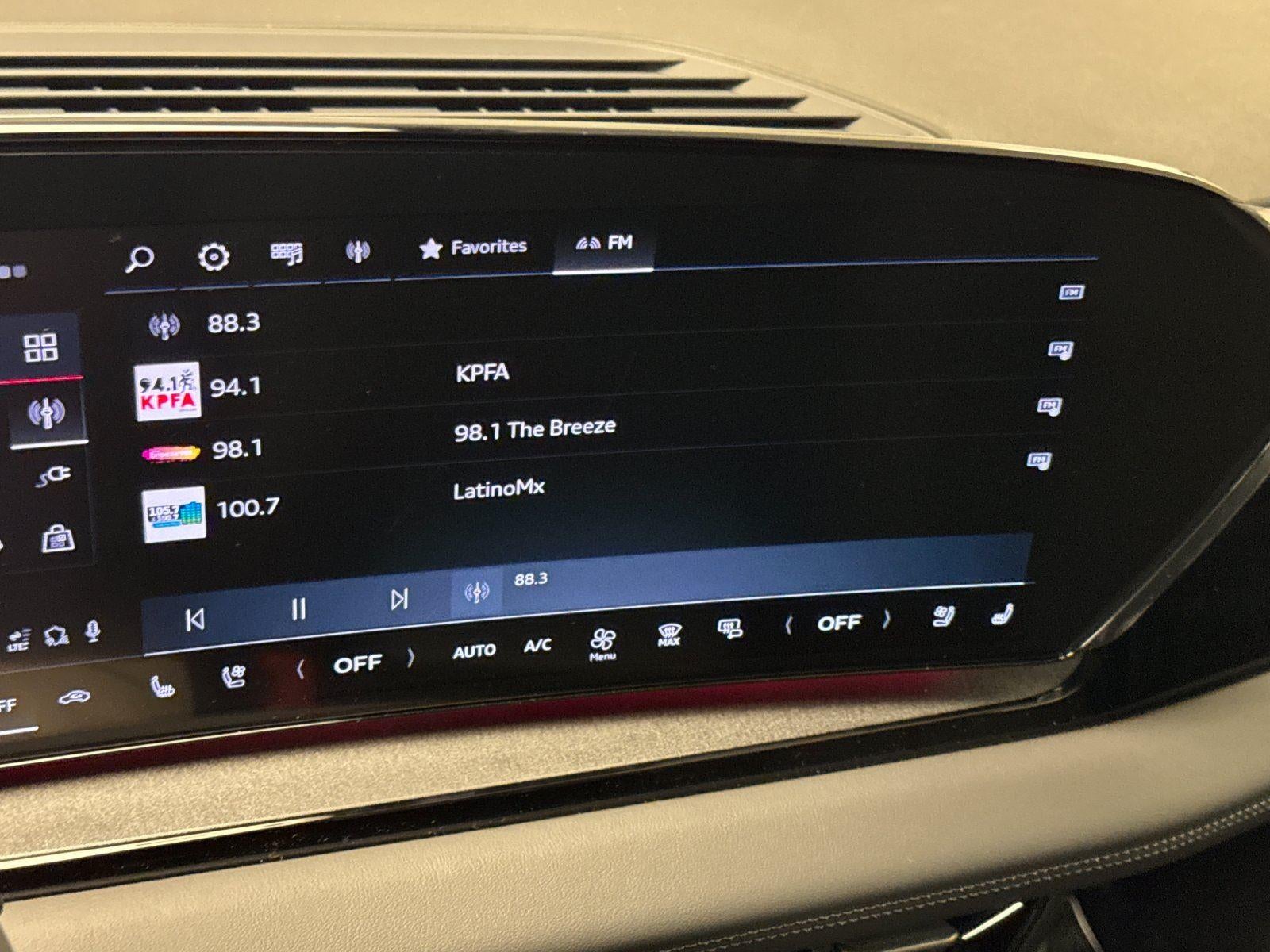 2025 Audi Q6 e-tron Premium Plus