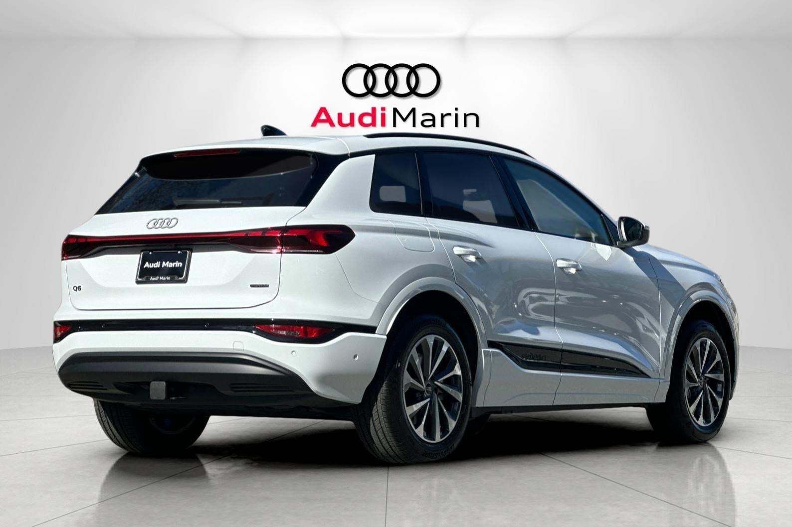 2025 Audi Q6 e-tron Premium Plus