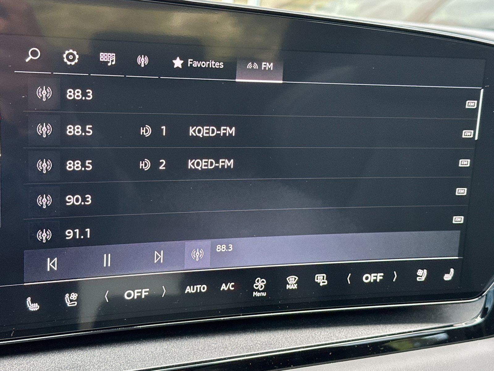 2025 Audi Q6 e-tron Premium Plus