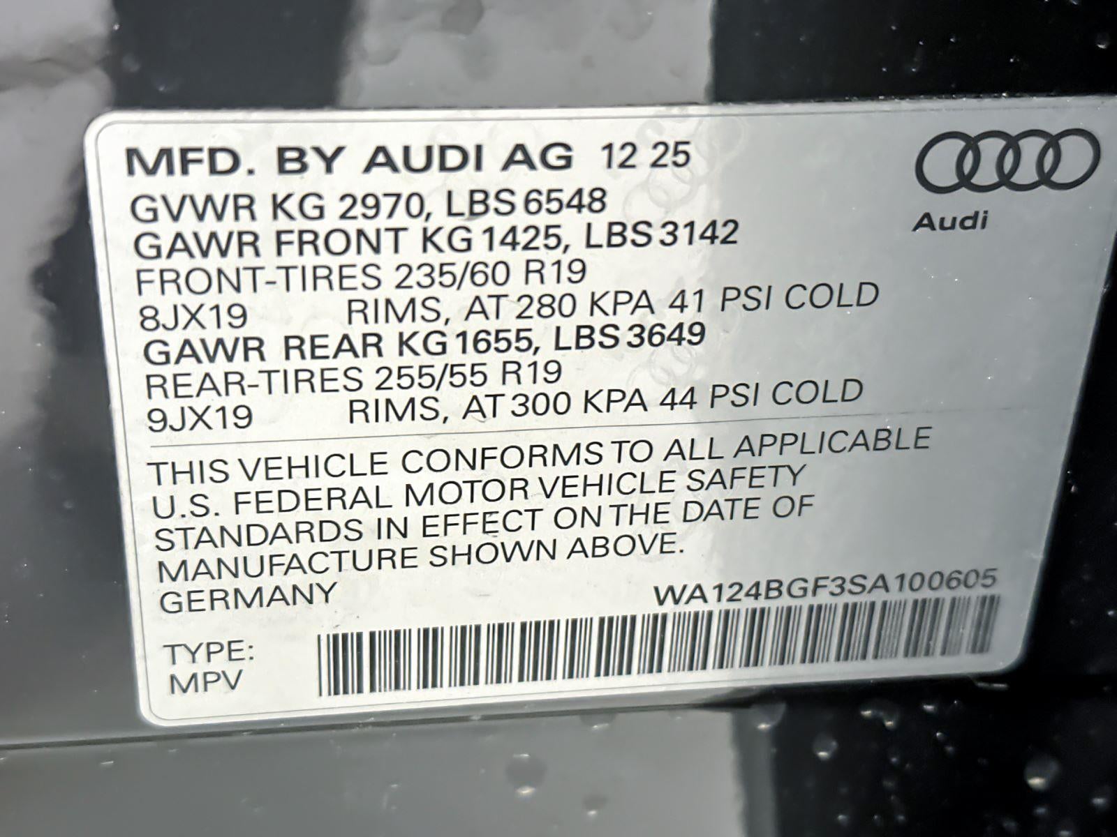 2025 Audi Q6 e-tron Premium Plus