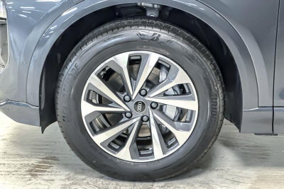 2025 Audi Q6 e-tron Premium Plus