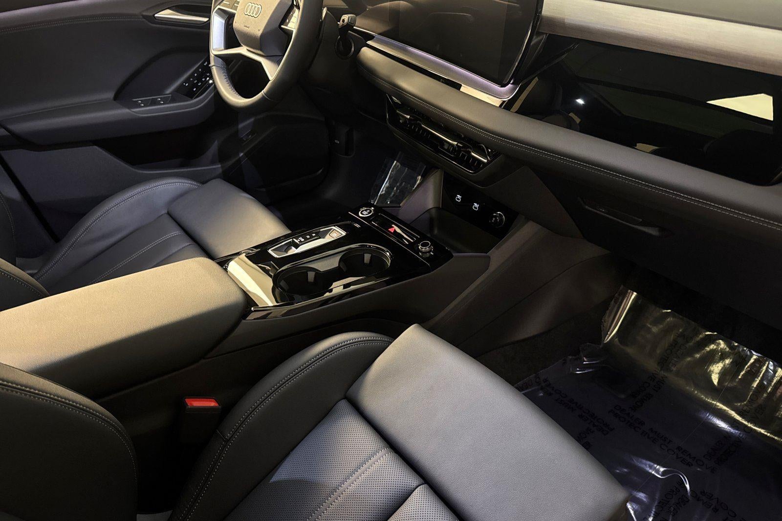 2025 Audi Q6 e-tron Premium Plus