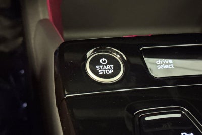 2025 Audi Q6 e-tron Premium Plus