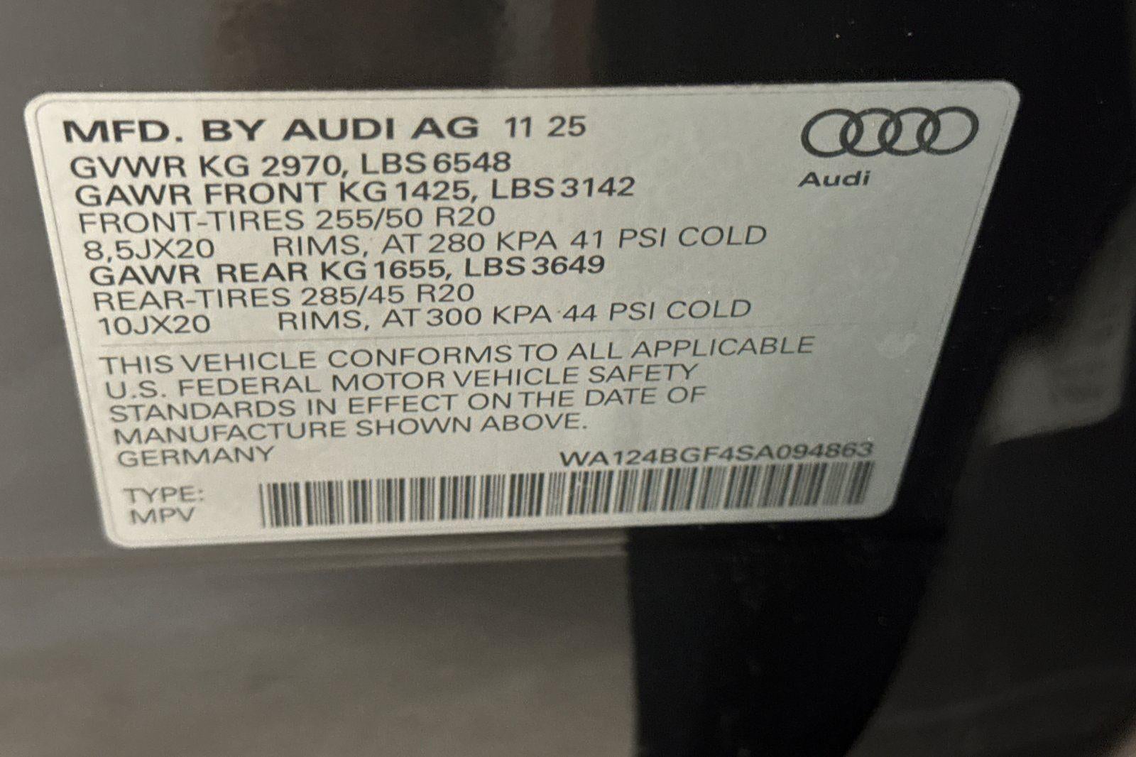 2025 Audi Q6 e-tron Premium Plus