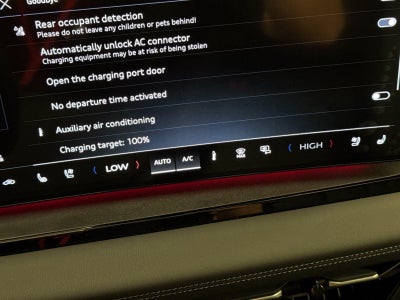 2025 Audi Q6 e-tron Premium Plus