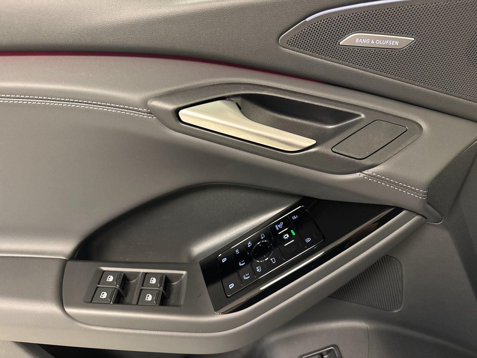 2025 Audi Q6 e-tron Premium Plus