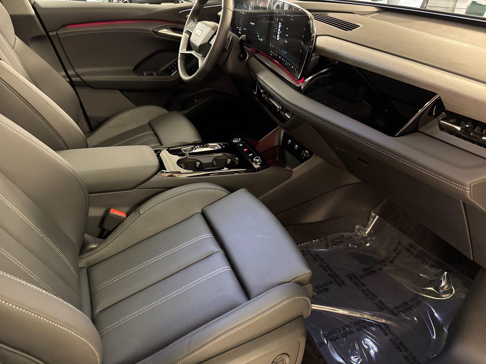 2025 Audi Q6 e-tron Premium Plus