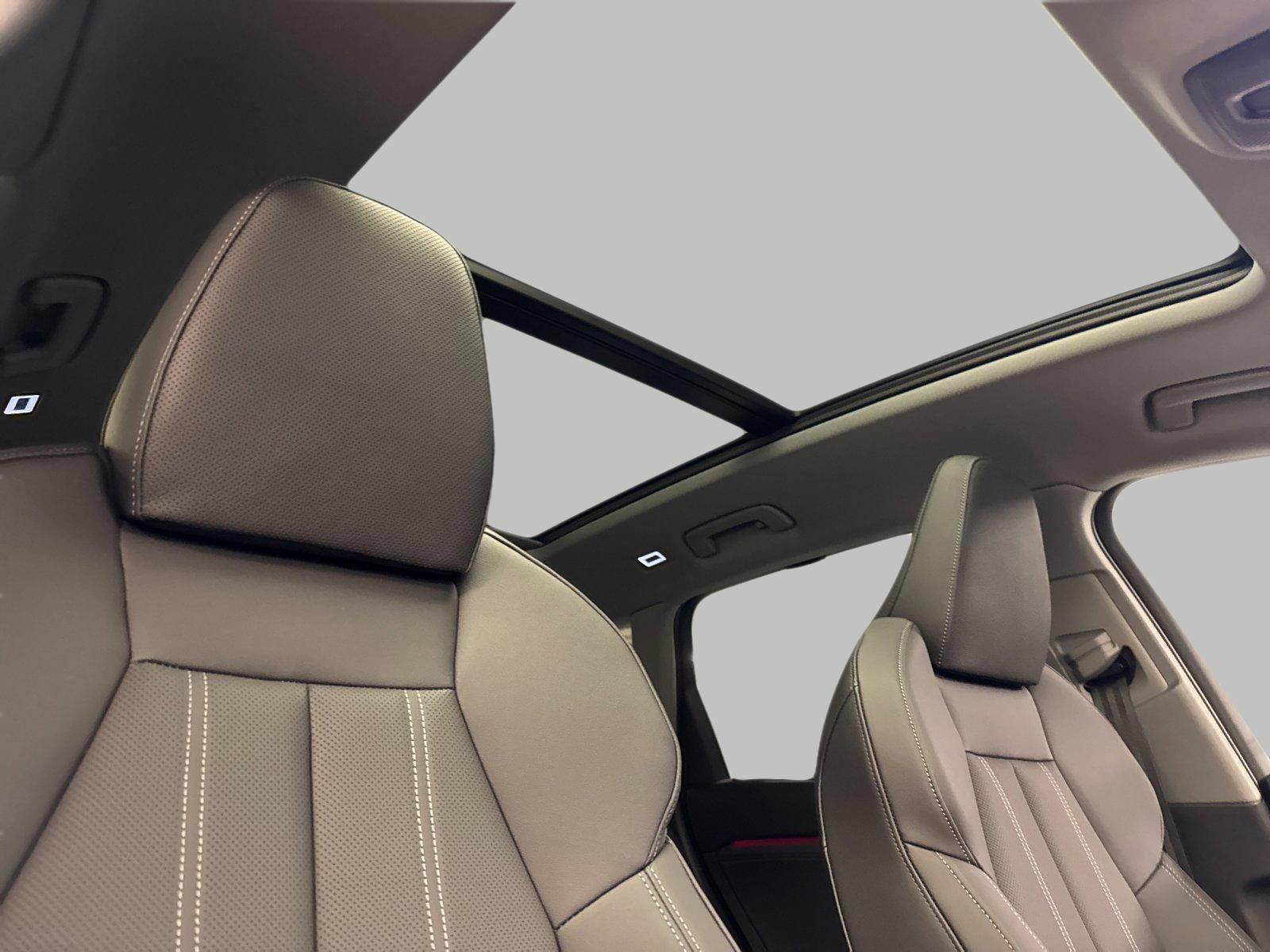 2025 Audi Q6 e-tron Premium Plus