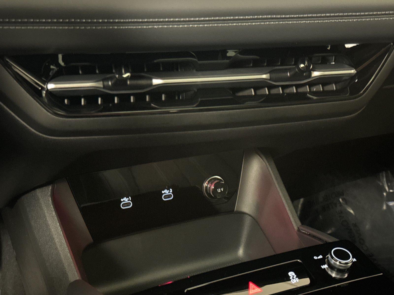 2025 Audi Q6 e-tron Premium Plus