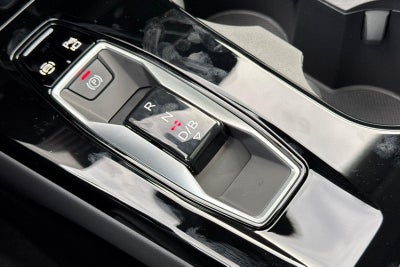 2025 Audi Q6 e-tron Premium Plus