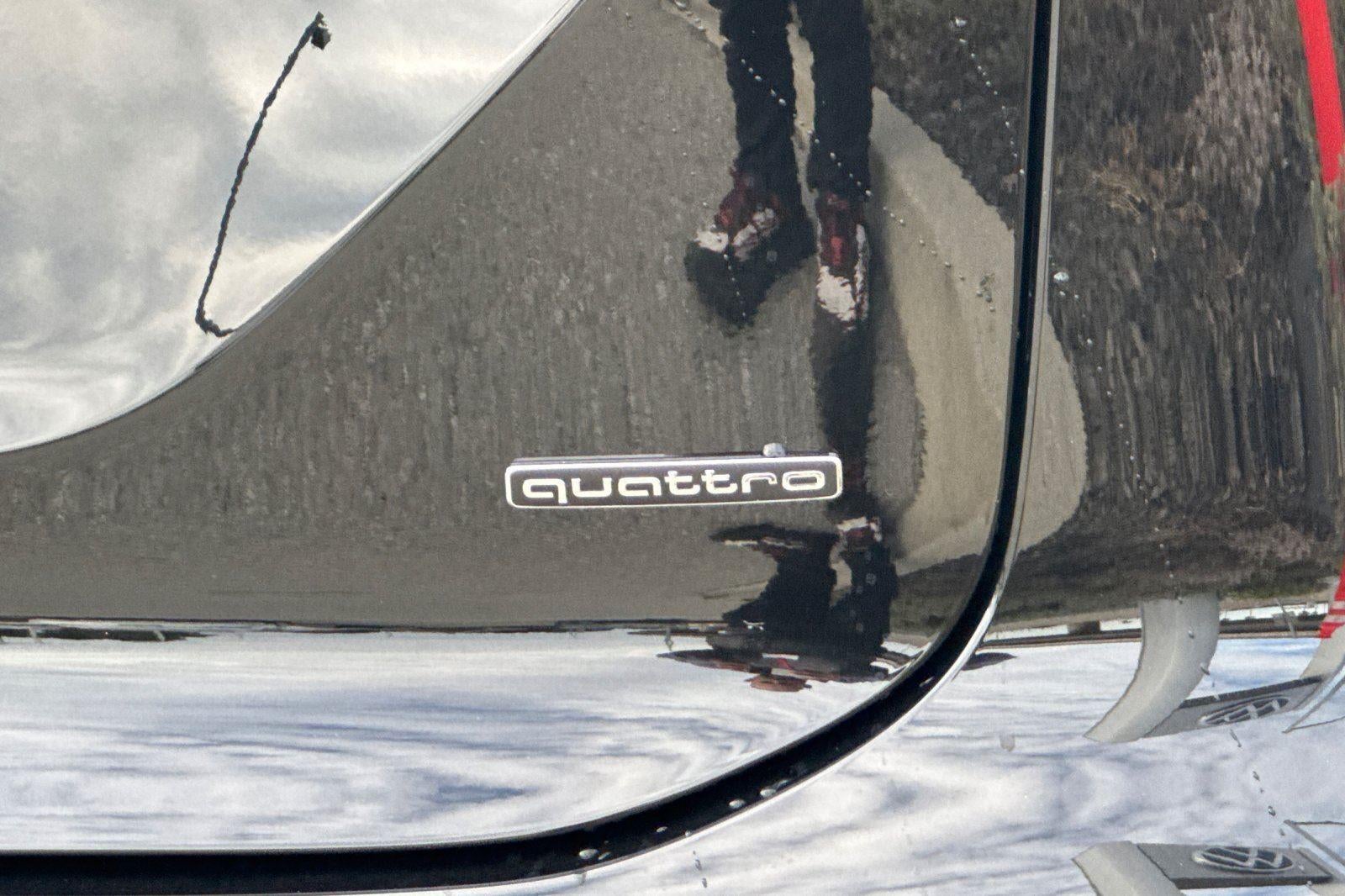 2025 Audi Q6 e-tron Premium Plus