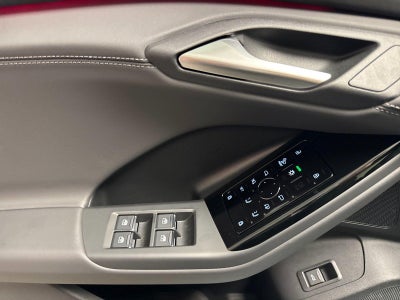 2025 Audi Q6 e-tron Premium Plus