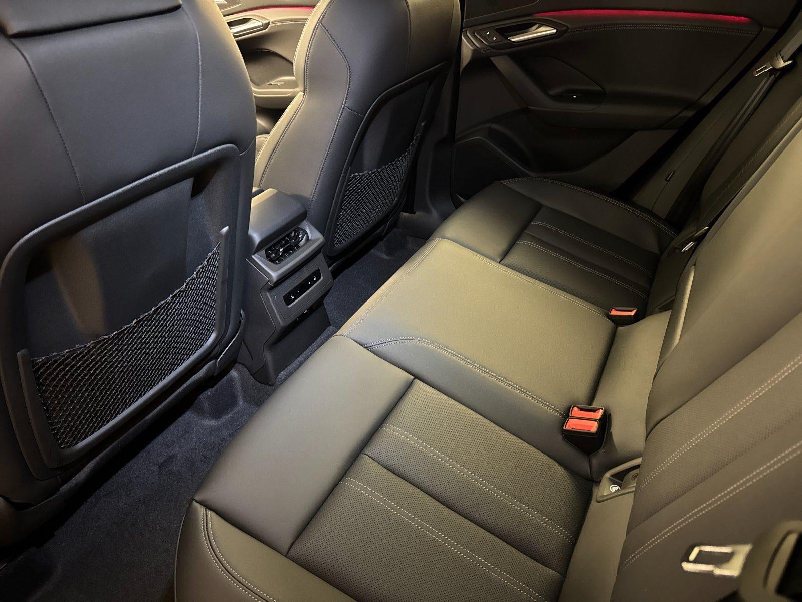 2025 Audi Q6 e-tron Premium Plus