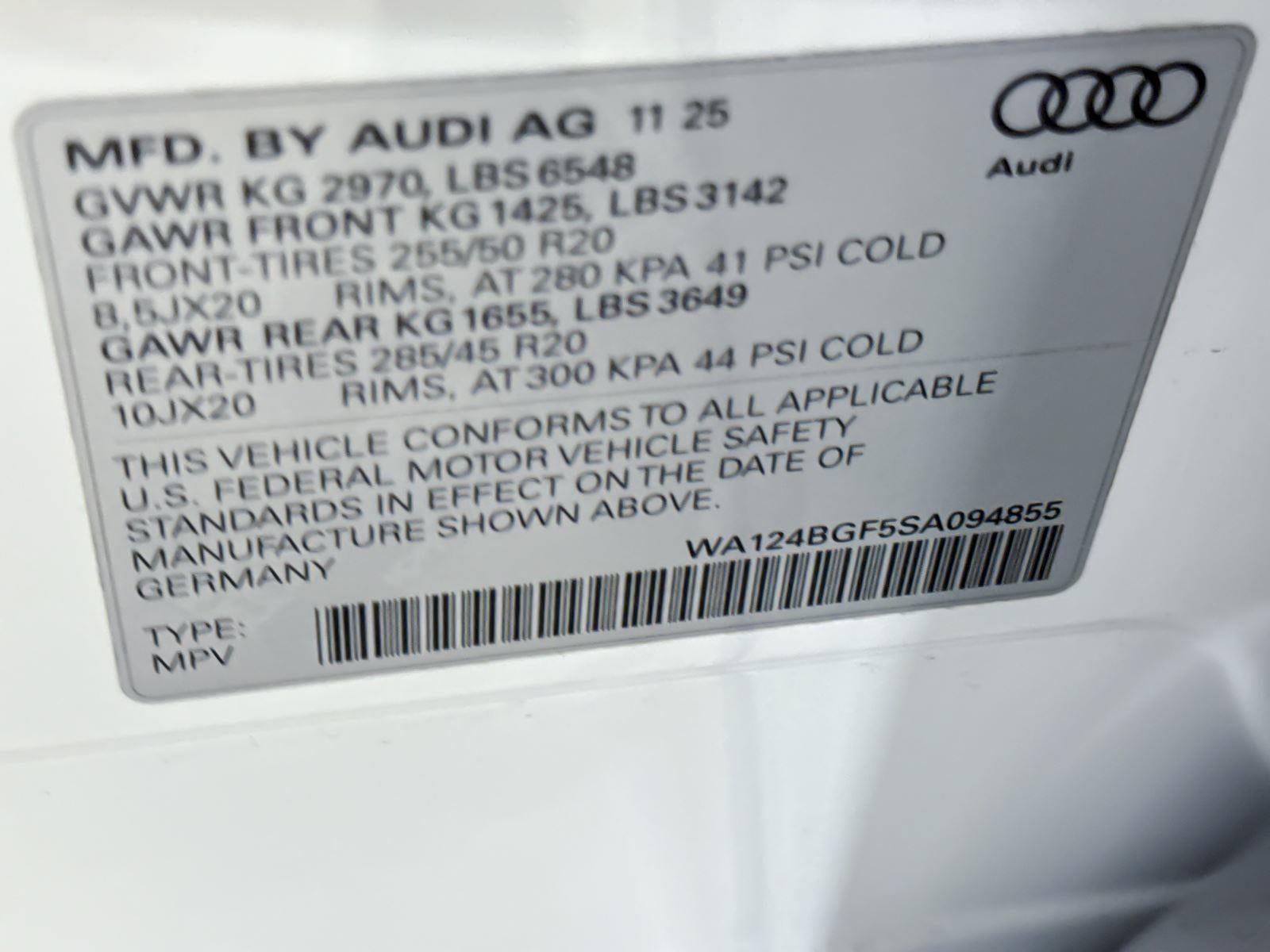 2025 Audi Q6 e-tron Premium Plus