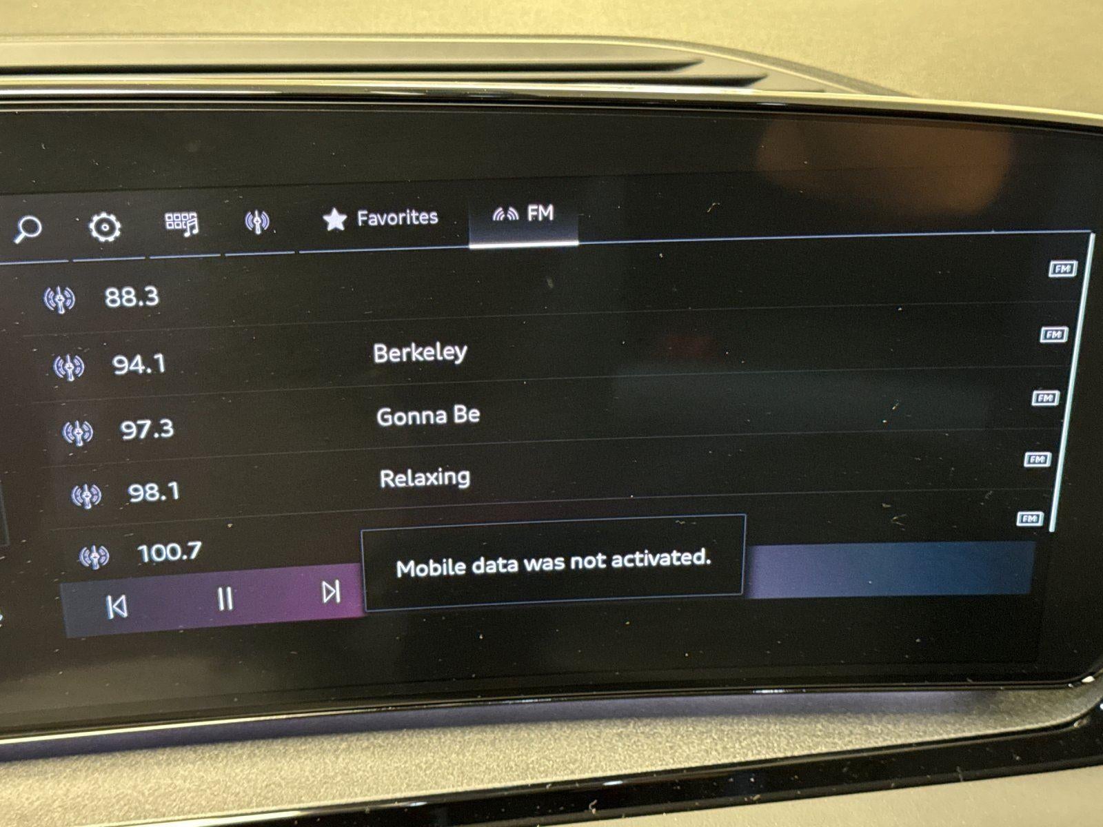 2025 Audi Q6 e-tron Premium Plus