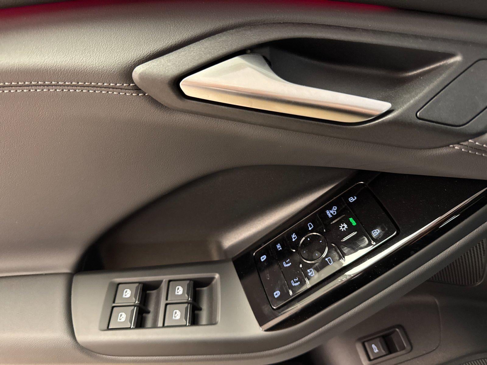 2025 Audi Q6 e-tron Premium Plus