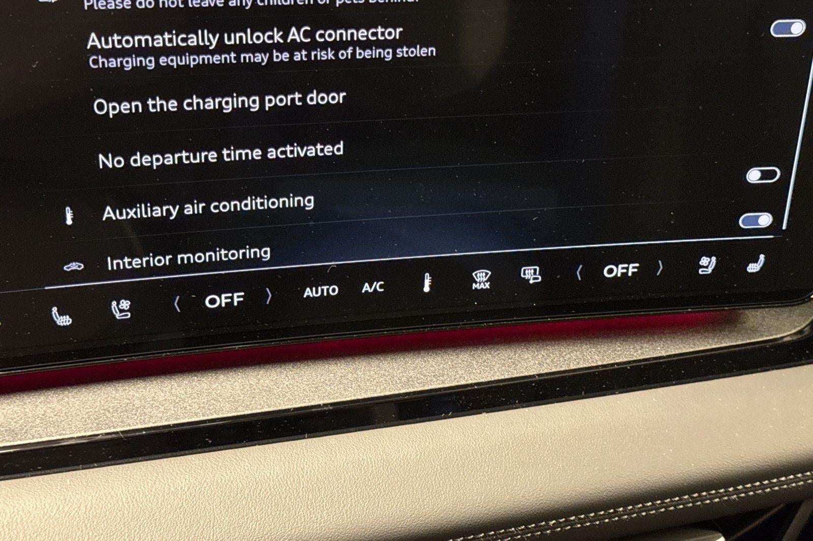 2025 Audi Q6 e-tron Premium Plus