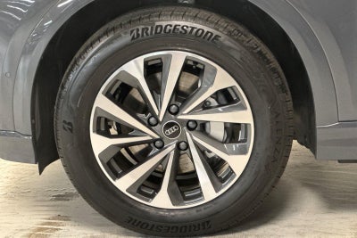 2025 Audi Q6 e-tron Premium Plus