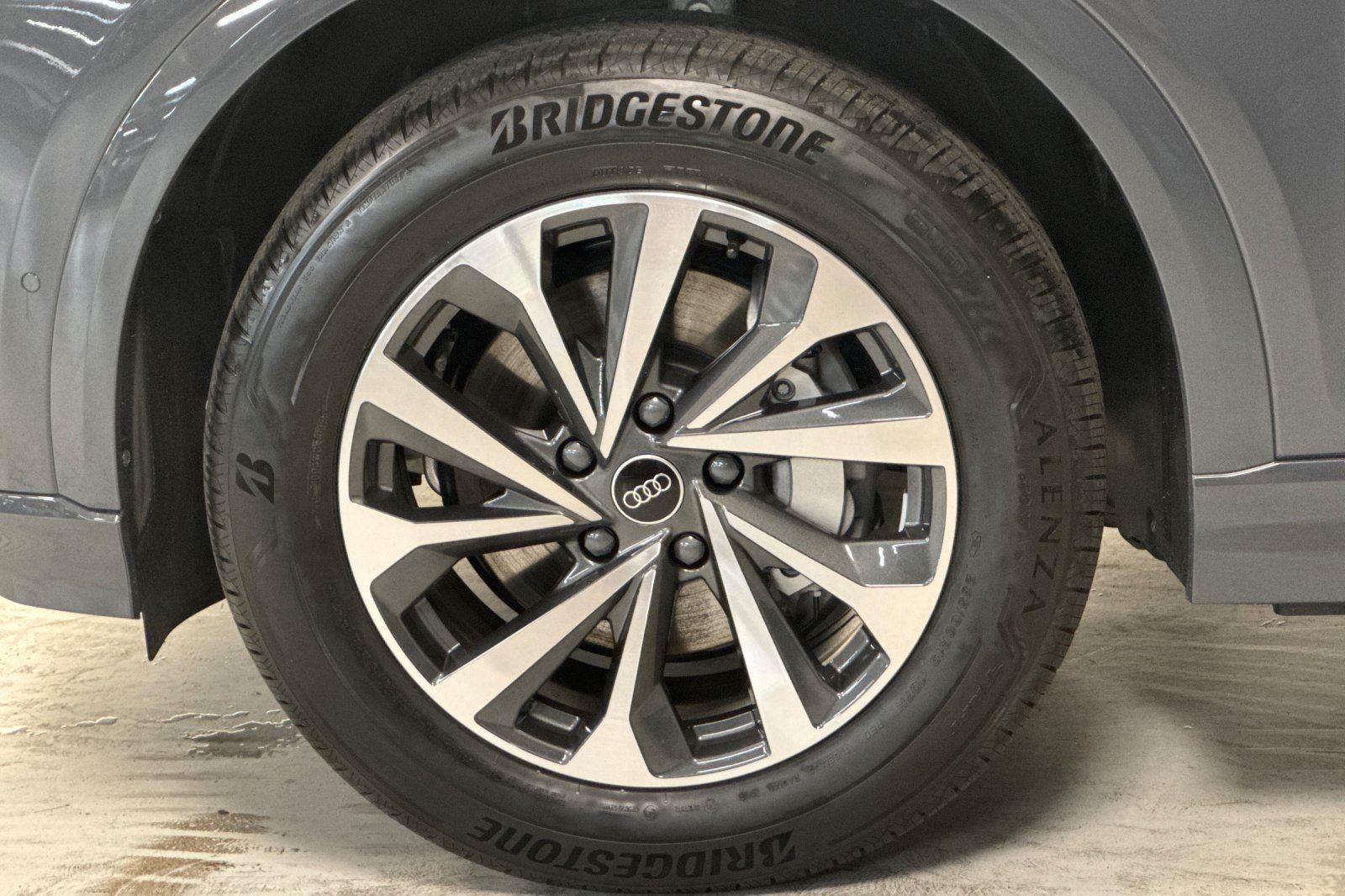 2025 Audi Q6 e-tron Premium Plus