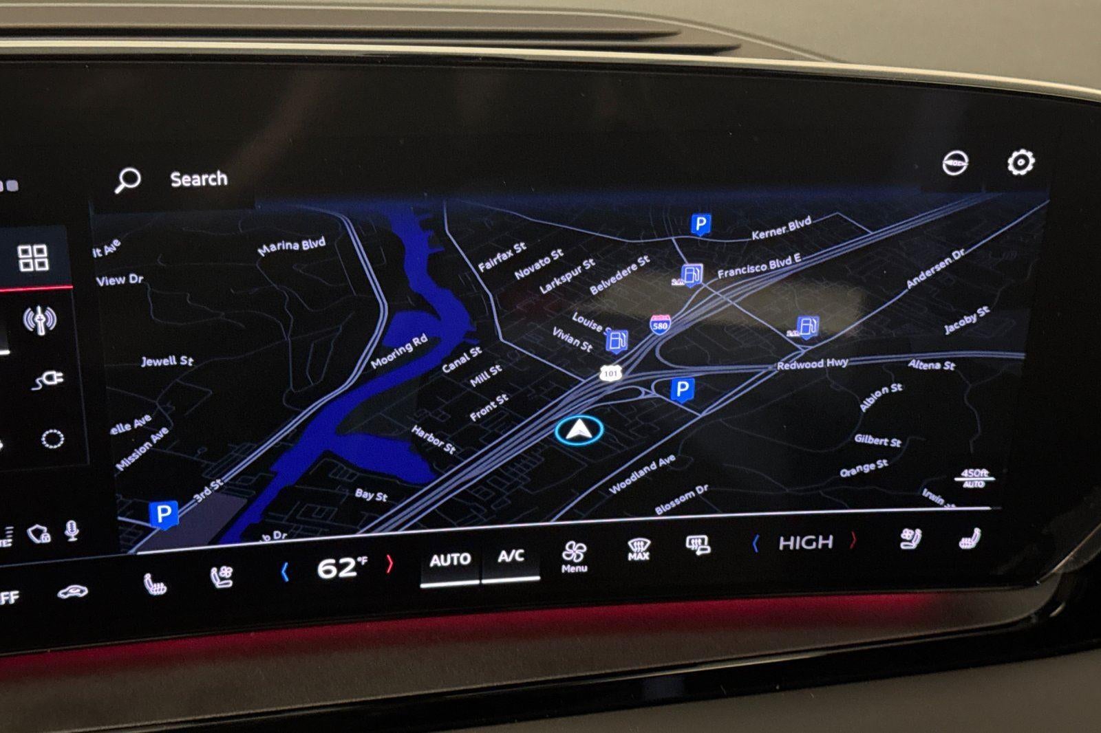 2025 Audi Q6 e-tron Premium Plus