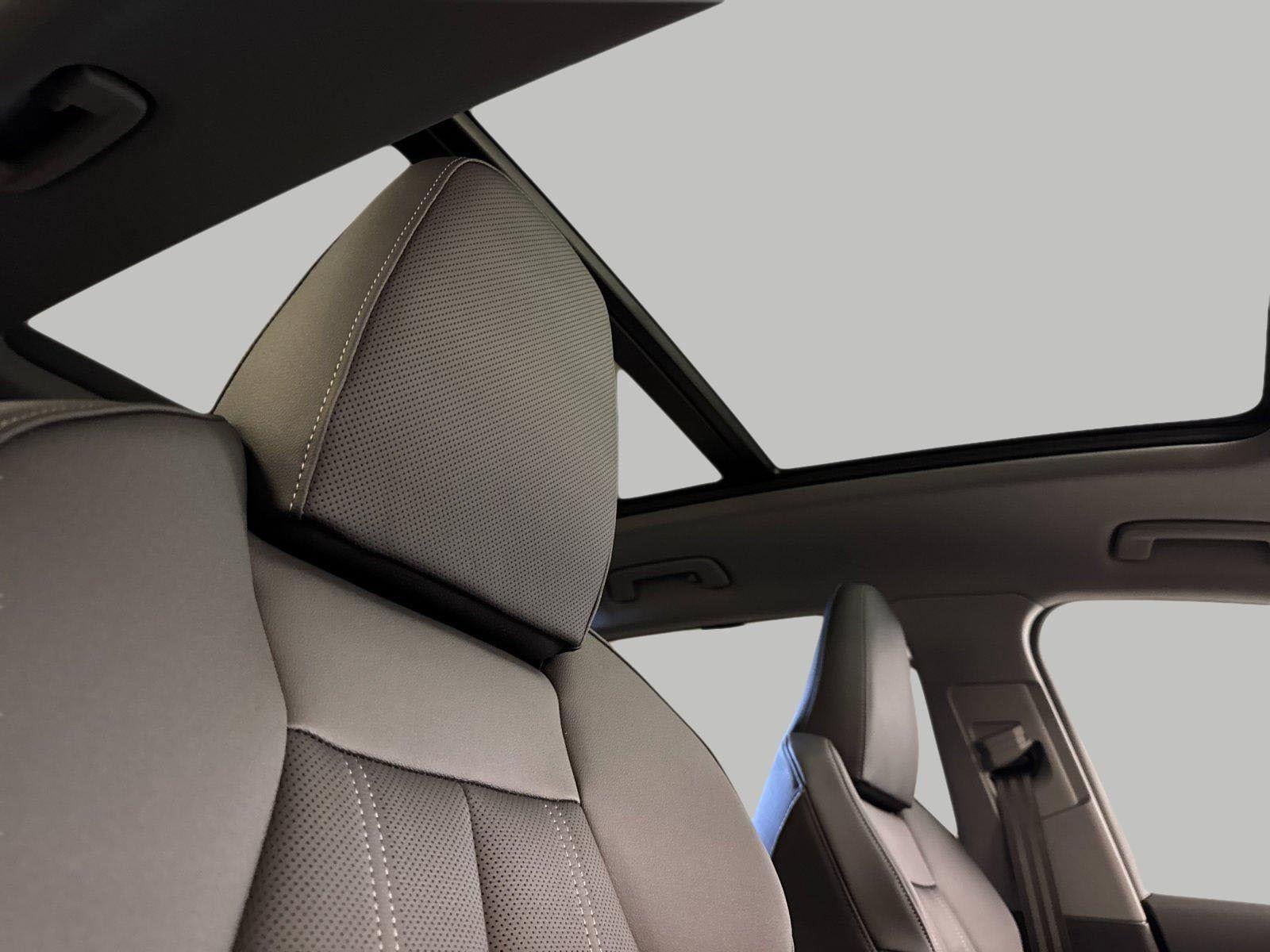 2025 Audi Q6 e-tron Premium Plus