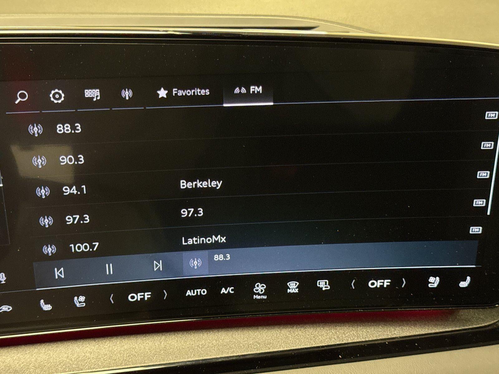 2025 Audi Q6 e-tron Premium Plus