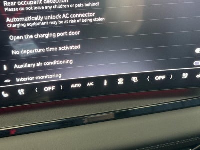 2025 Audi Q6 e-tron Premium Plus