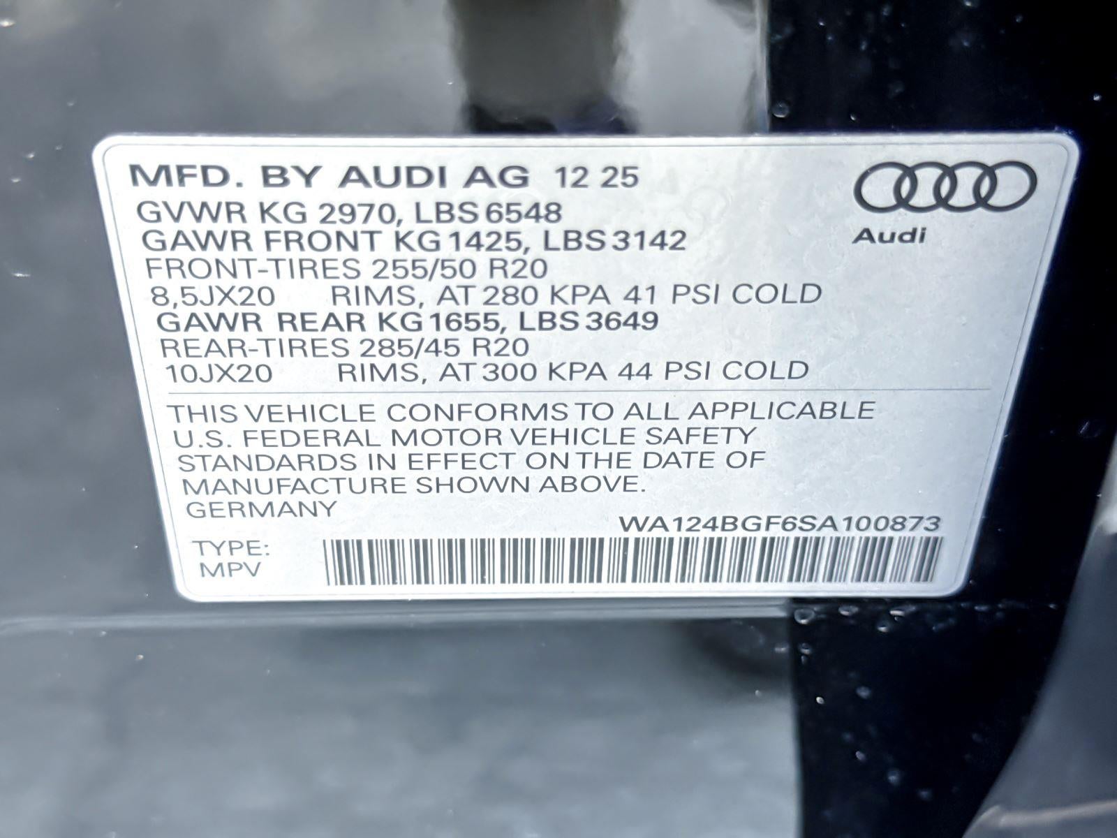 2025 Audi Q6 e-tron Premium Plus