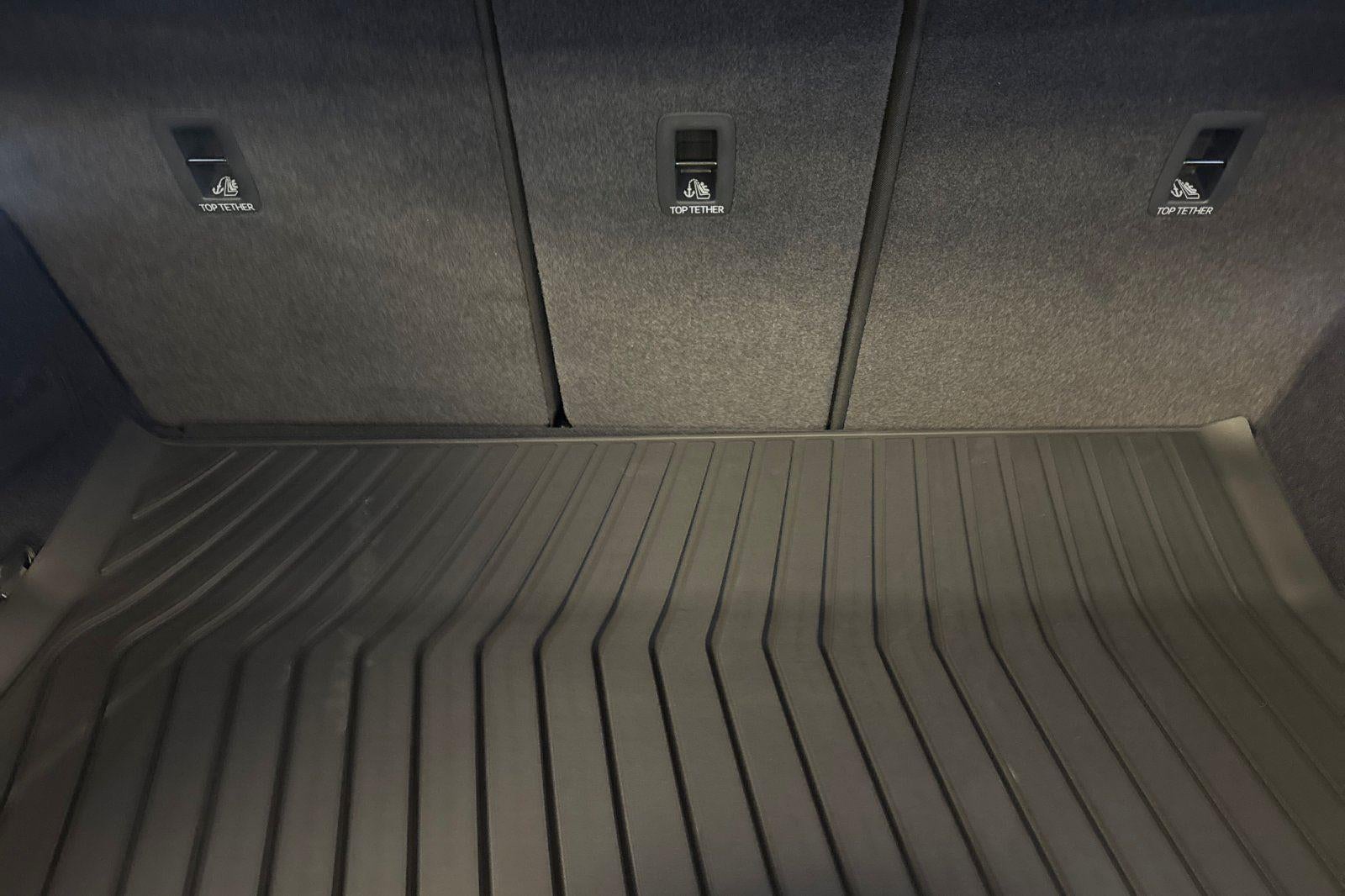 2025 Audi Q6 e-tron Premium Plus