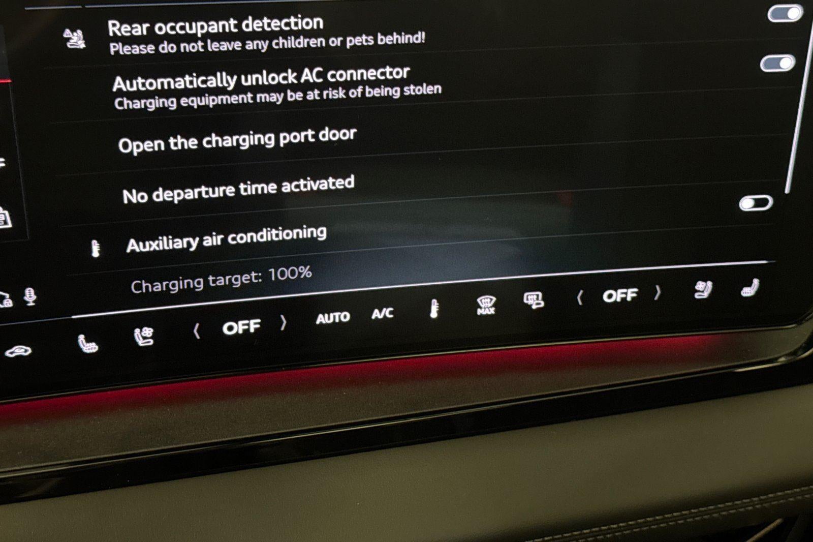 2025 Audi Q6 e-tron Premium Plus