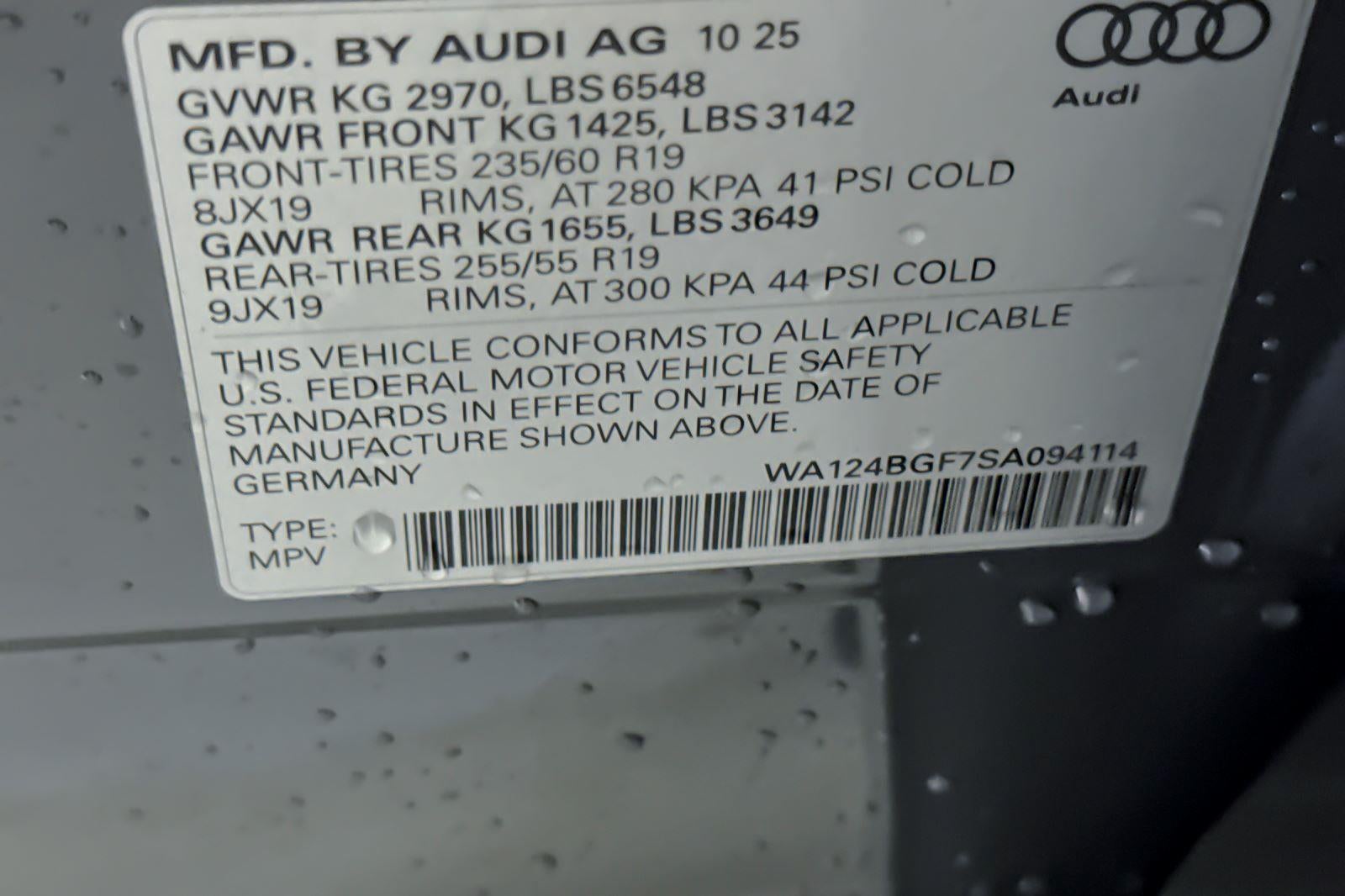 2025 Audi Q6 e-tron Premium Plus