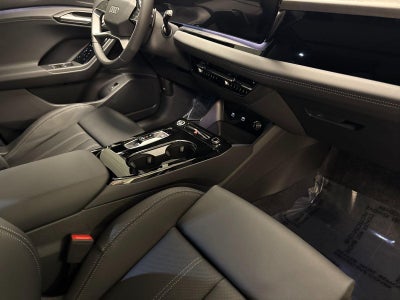 2025 Audi Q6 e-tron Premium Plus