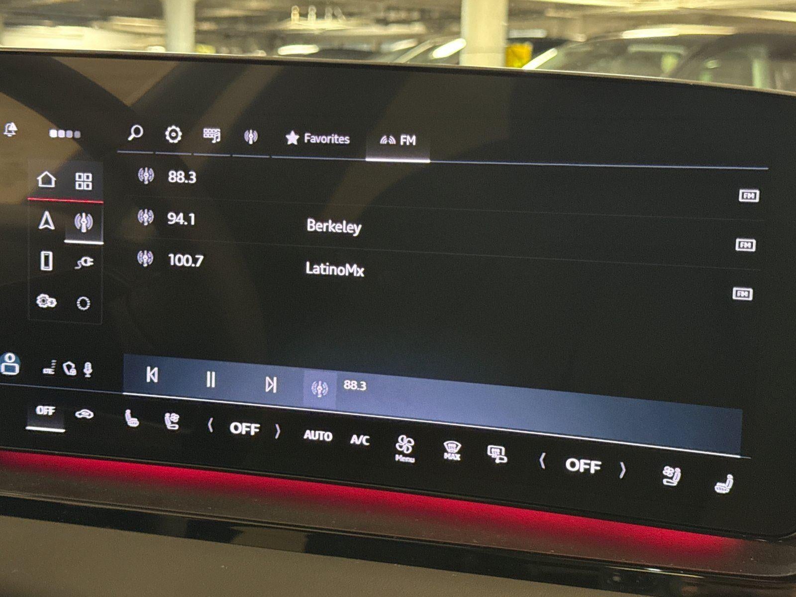 2025 Audi Q6 e-tron Premium Plus